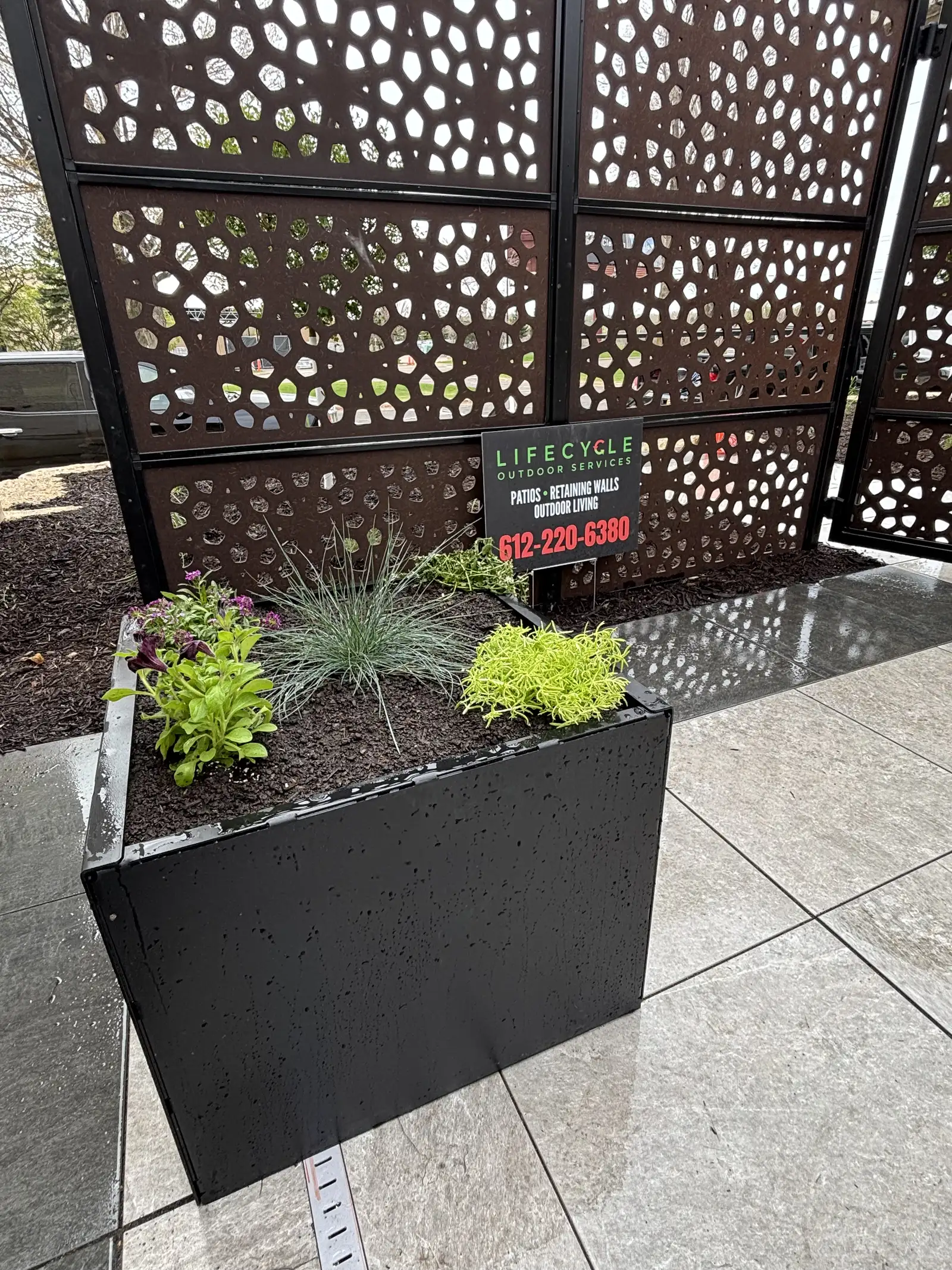 Commercial Grand Entrance Patio & Courtyard project photo — commercial entrance patio 07