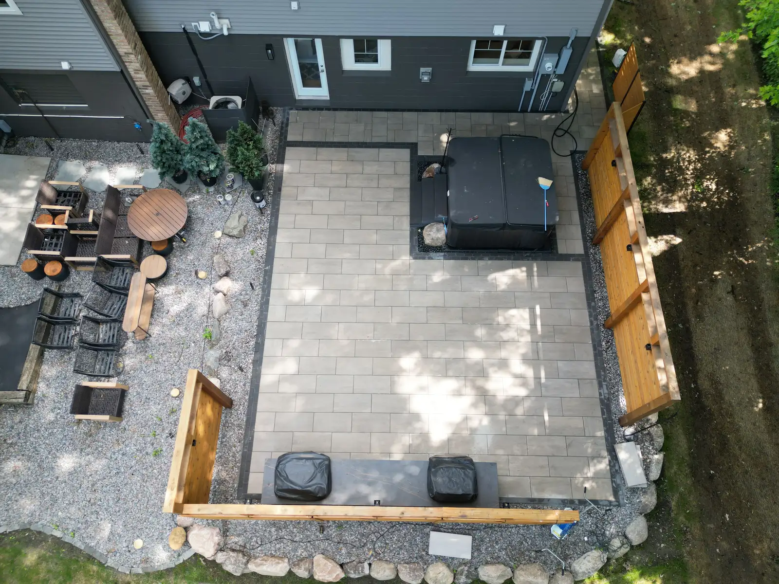 Landscape project completed by Lifecycle Outdoor Services in the Lake Minnetonka region